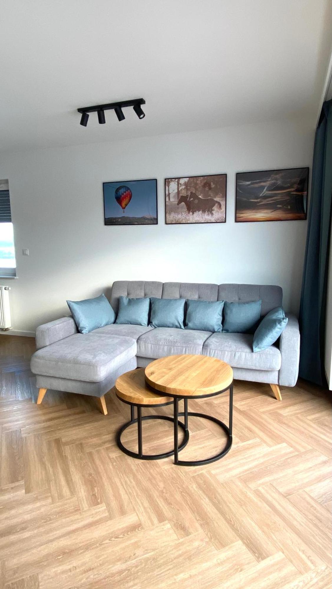 Apartamentlesznopl Family Friendly レシュノ エクステリア 写真